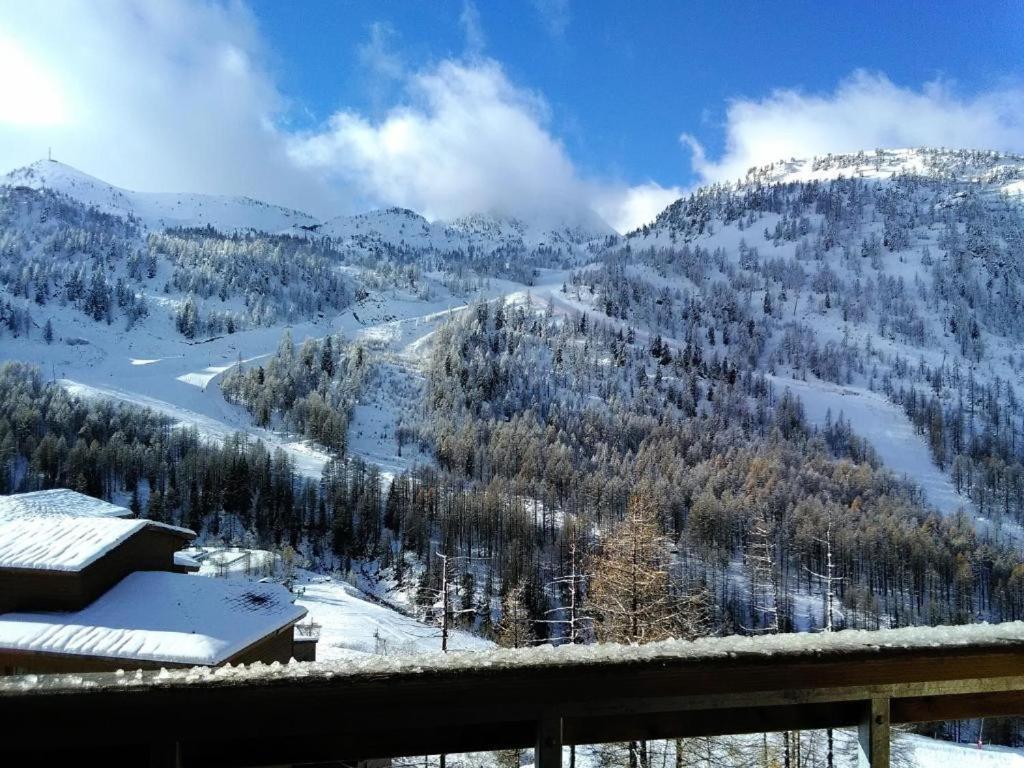 2 Pieces Avec Terrasse Et Vue Sur Les Pistes Appartement Isola 2000 Buitenkant foto